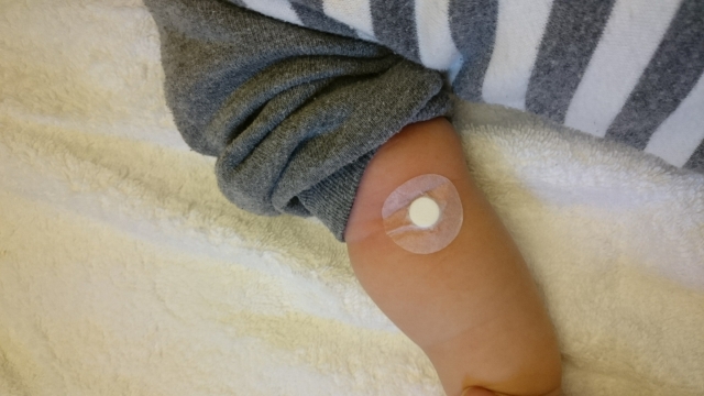 注射や採血の時の絆創膏の名前って?いつまで貼っていればいいの?