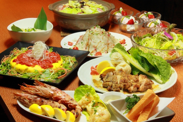 乾杯の挨拶ってどうやるの?忘年会で使える面白い挨拶例文を紹介!